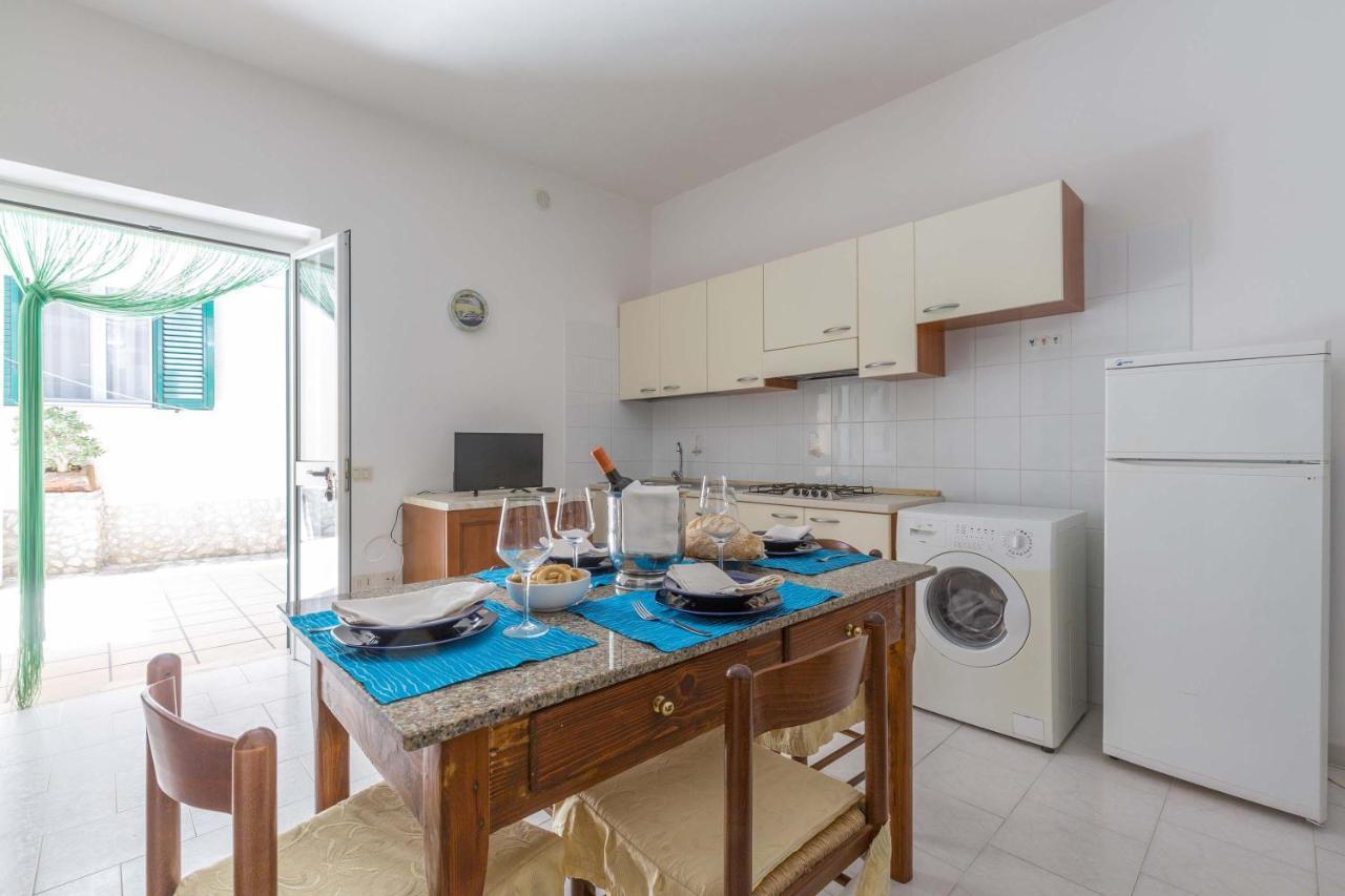 Apartamento Il Bacio del Sole by BarbarHouse Vieste Exterior foto
