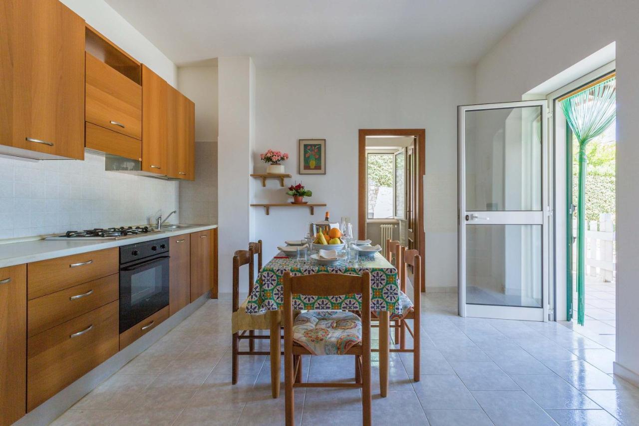 Apartamento Il Bacio del Sole by BarbarHouse Vieste Exterior foto