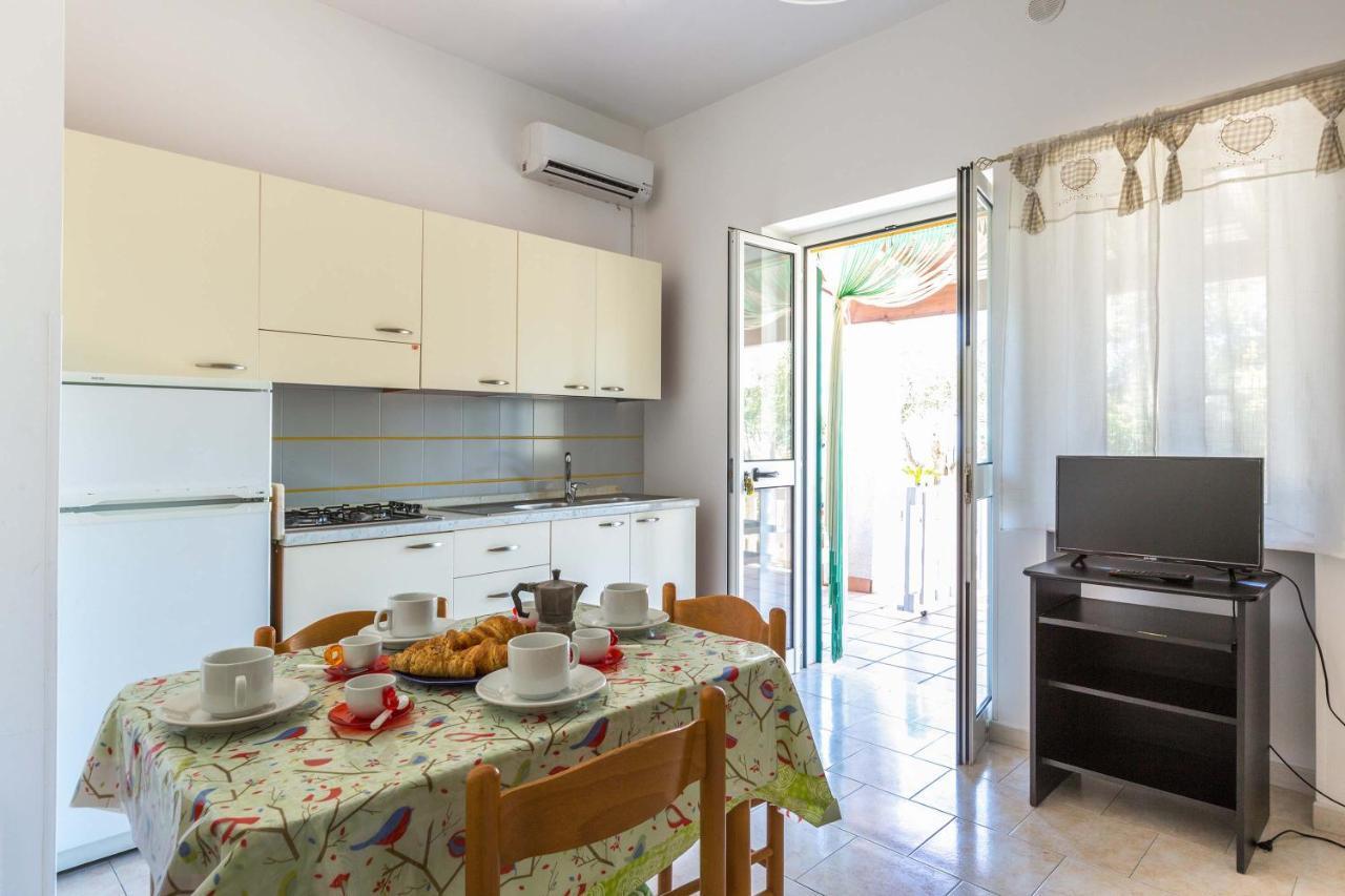Apartamento Il Bacio del Sole by BarbarHouse Vieste Exterior foto